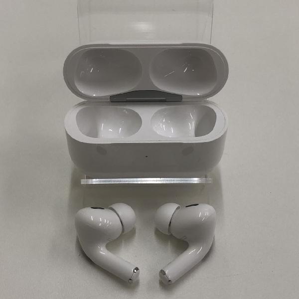 AirPods Pro 第2世代 USB-C MTJV3J/A MTJV3J/A 極美品-上部