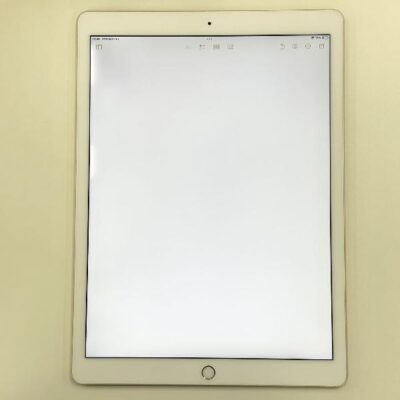 iPad Pro 12.9インチ 第2世代 Wi-Fiモデル 256GB MP6J2J/A A1670 | 中古スマホ販売のアメモバ