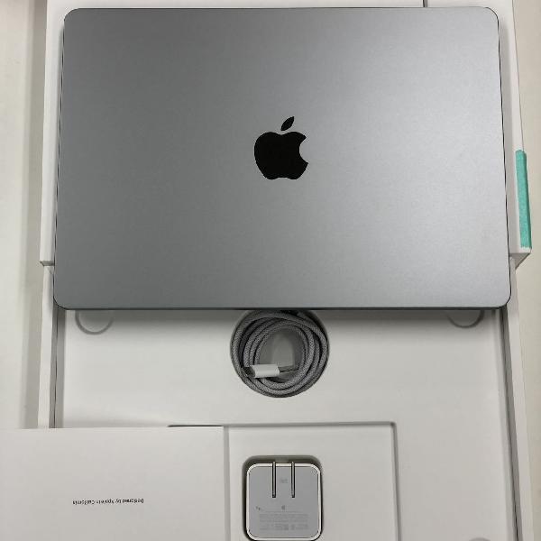 MacBook Air M2 2022 16GB 256GB A2681 新品同様 | 中古スマホ販売のアメモバ