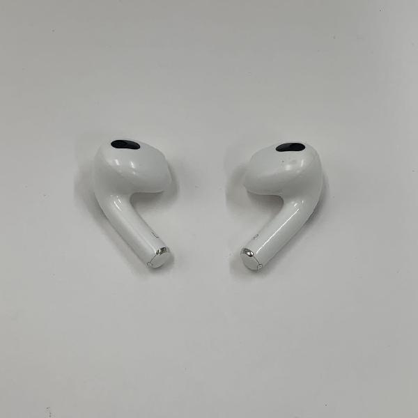 Apple AirPods 第3世代 MagSafe充電ケース付き MME73J/A-上部