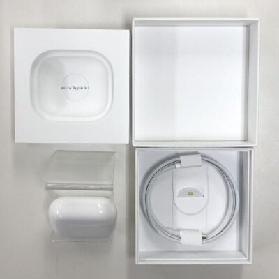 Apple AirPods 第3世代 MagSafe充電ケース付き  MME73J/A 美品