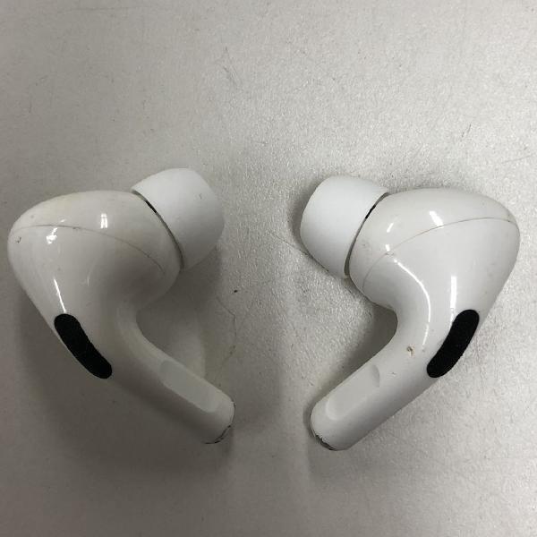 AirPods Pro MWP22J/A-下部