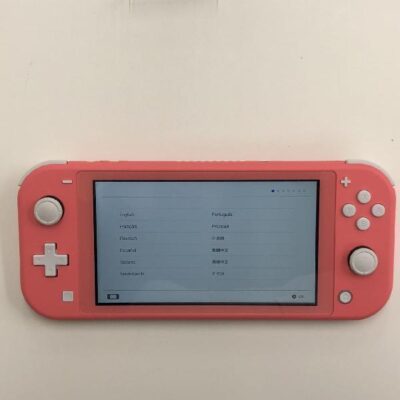 Nintendo Switch Lite  HDH-S-JXE-C1