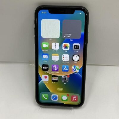 iPhone11 au版SIMフリー 256GB MWM72J/A A2221