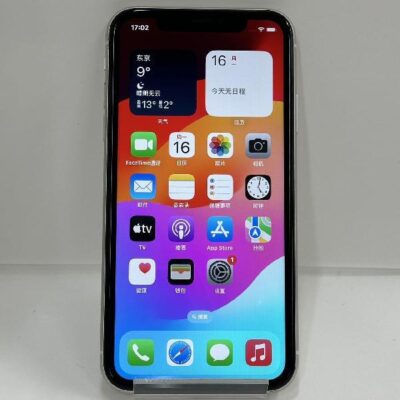 iPhone11 SoftBank版SIMフリー 256GB MWM82J/A A2221