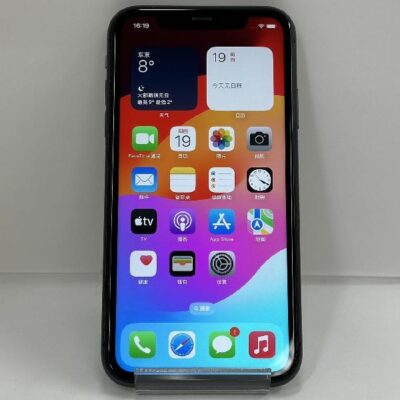 iPhone11 au版SIMフリー 128GB MWM02J/A A2221 訳あり品