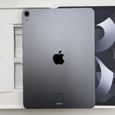 iPad Air 第5世代 Wi-Fiモデル 64GB MM9C3J/A A2588 美品