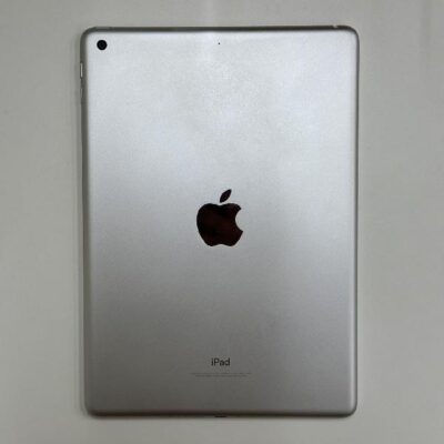 iPad 第6世代 Wi-Fiモデル 128GB MR7K2J/A A1893 極美品