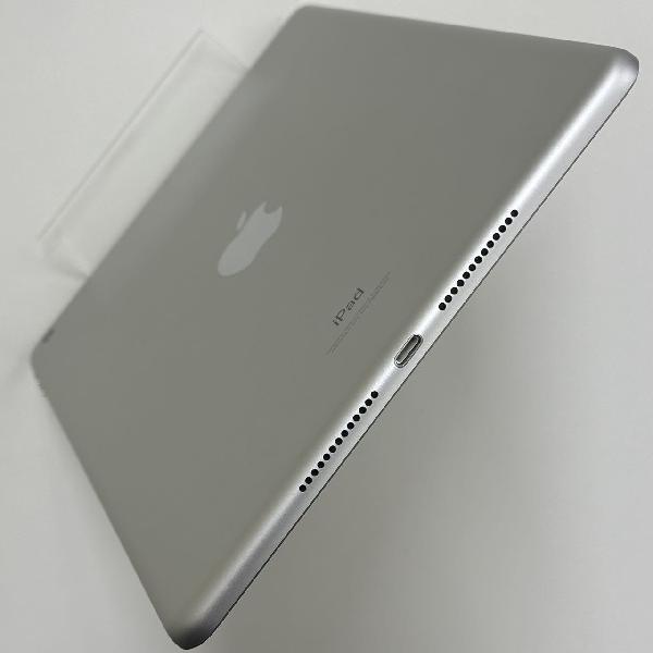 iPad 第9世代 Wi-Fiモデル 64GB MK2L3J/A A2602 極美品-下部