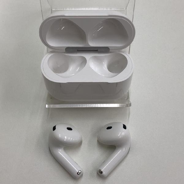 Apple AirPods 第4世代 MXP93J/A 美品-上部