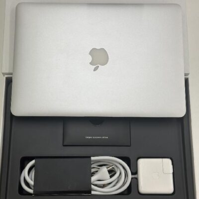 Macbook Air 13インチ 2017  1.8GHz Corei5 8GB 128GB A1466